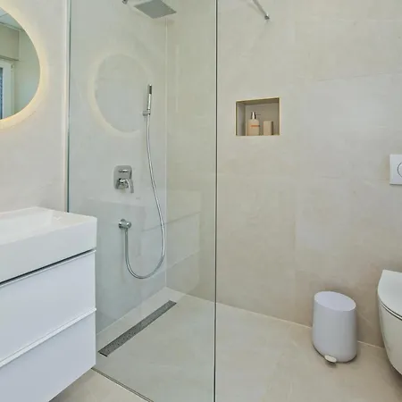 Luka's Legacy Апартаменты Хвар