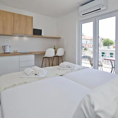 Luka's Legacy * Хвар