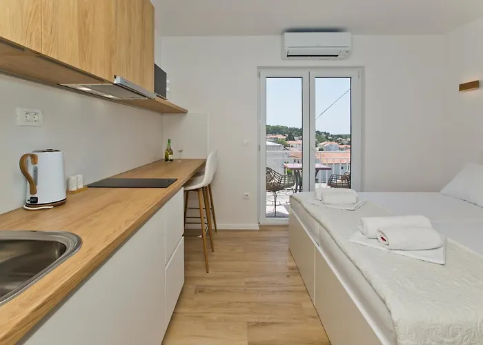 Luka's Legacy 흐바르